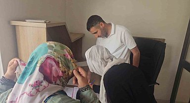 Elazığ'da zabıtadan dilenci denetimi: Bir saatte 600 lira topladılar