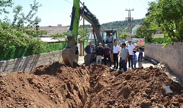 Emet'te köylerin altyapı çalışmaları yerinde incelendi