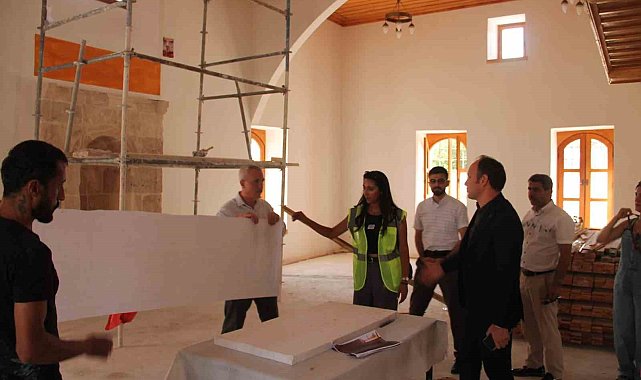 Erzin'de Mustafalı Camisi'nin restorasyon çalışmaları sürüyor