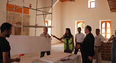 Erzin'de Mustafalı Camisi'nin restorasyon çalışmaları sürüyor