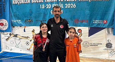 Erzincanlı Güler masa tenisinde bölge ikincisi oldu