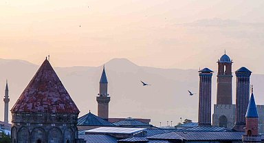 Erzurum'da 903 taşınmaz kültür varlığı bulunuyor