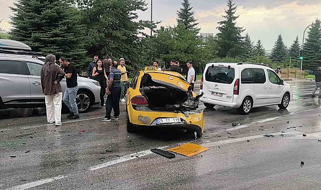 Erzurum'da Ağustos ayında 213 ölümlü-yaralanmalı trafik kazası