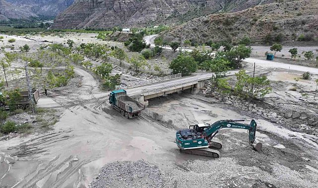 Erzurum'da sağanak sonrası taşkın: DSİ ekipleri seferber oldu