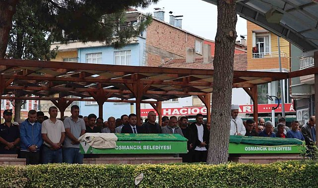 Eski eşi tarafından öldürülen kadın toprağa verildi