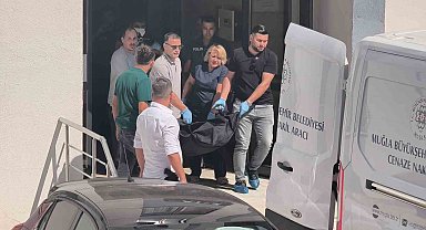 Eski sevgilisini silahla öldürdükten sonra aynı silahla kendini vurdu
