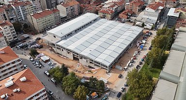 Eskişehir Kurtuluş Kapalı Pazar Yeri'nde fiziki gerçekleşme yüzde 75'e ulaştı