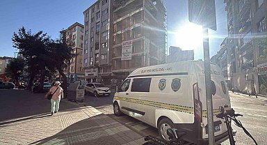 Eskişehir'de 58 yaşındaki kadın evinde ölü bulundu