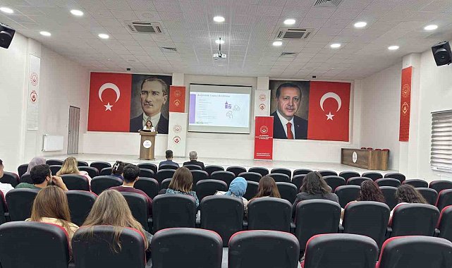 Eskişehir'de Aile ve Sosyal Hizmetler personeline bağımlılık eğitimi