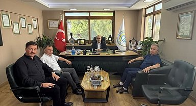ETO geçmiş dönem başkanı Mehmet Ertaş'tan Edremit Ticaret Odası'na ziyaret