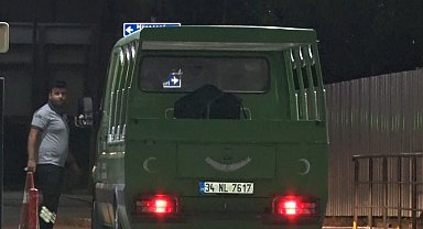 Evinde ölü bulunan oyuncu Serhat Kılıç'ın cenazesi Adli Tıp Kurumu'na kaldırıldı