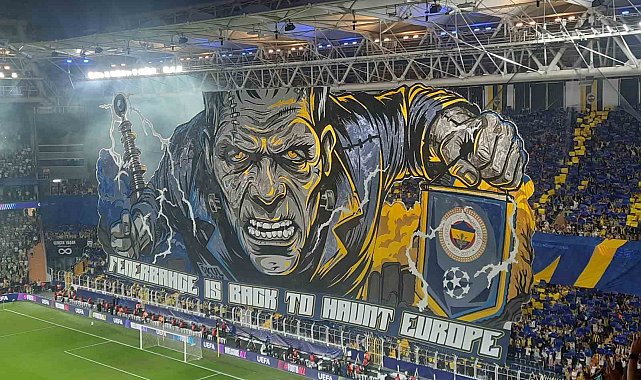Fenerbahçe taraftarından Şampiyonlar Ligi ilk maçına özel koreografi