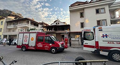 Fethiye'de asansör boşluğuna düşen bir kişi hayatını kaybetti