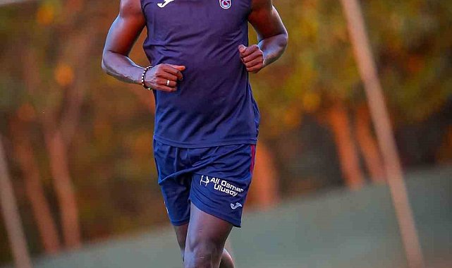Franculino Dju, Trabzonspor'un 209. yabancı oyuncusu oldu