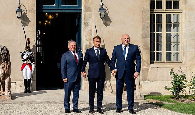 Fransa Cumhurbaşkanı Macron, Lübnan Cumhurbaşkanı Aoun ve Ürdün Kralı II. Abdullah'tan Paris'te Lübnan toplantısı