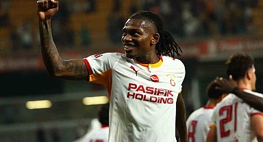 Galatasaray kadrosunu 5 futbolcuyla güçlendirdi