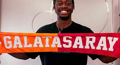 Galatasaray'ın yeni transferi El-Chadaille Bitshiabu, İstanbul'a geldi