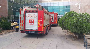Gaziantep'te hastanenin bodrum katında korkutan yangın