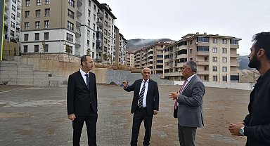Gemlik'te eğitim yatırımlarına yerinde inceleme
