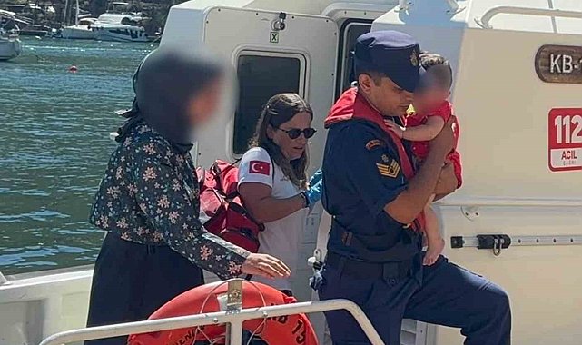 Gezi teknesinde yaralanan bebek için Sahil Güvenlikten tıbbi tahliyesi yapıldı
