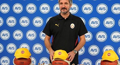 Gianmarco Pozzecco: "Basketbol Şampiyonlar Ligi'ni kazanmak ve Türkiye Ligi'nde belli bir noktada olmayı çok istiyorum"