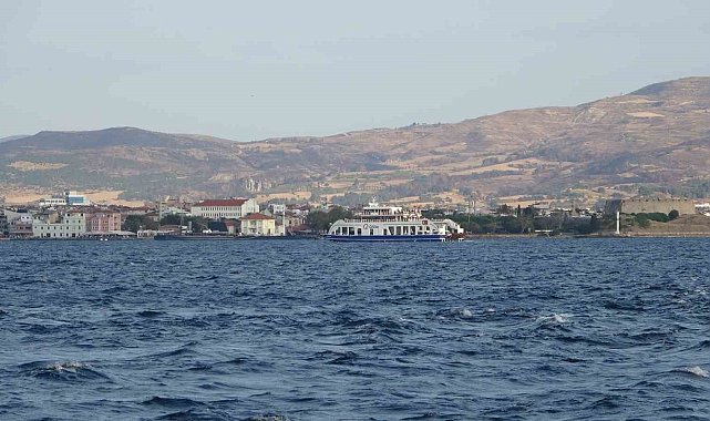 Gökçeada'ya yapılacak bazı feribot seferleri iptal edildi