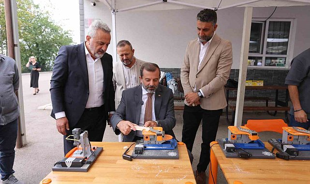 Gürsu Belediyesi'nden köy okullanıra çıkarma