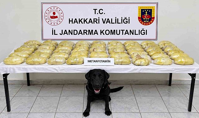 Hakkâri'de 21 kilo 700 gram metamfetamin ele geçirildi
