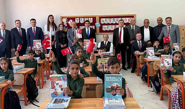 Hakkâri'de 60 bin 712 öğrenci yeni eğitim yılına başladı