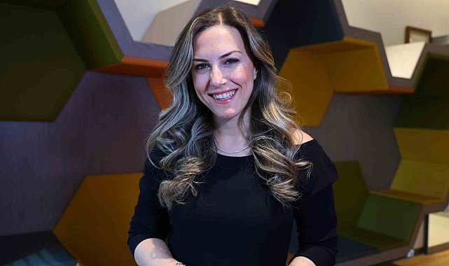 Hamilelere yaz beslenmesi uyarısı: "Susamayı beklemeden su için"