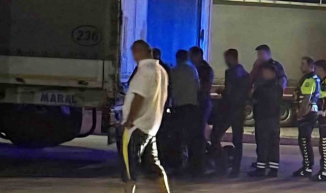 Hamzabeyli tır larkında 3 düzensiz göçmen yakalandı