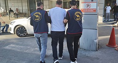 Hapis cezasıyla aranan 2 firari İstanbul'da yakalandı