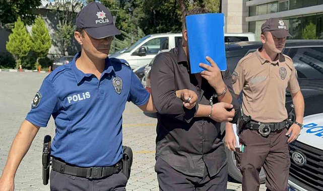 Hastanede dehşet: Hasta yakınının su ısıtıcısıyla saldırdığı röntgen teknisyeninin omzu kırıldı
