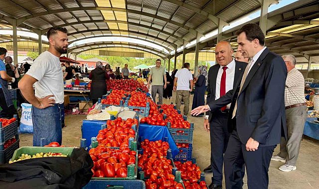 Hisarcık Kaymakamı Atam ve Başkan Demirtaş'tan pazar yeri ziyareti