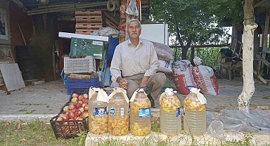 Hisarcık'ta dibe düşen elmalar ziyan olmuyor, doğal sirke oluyor
