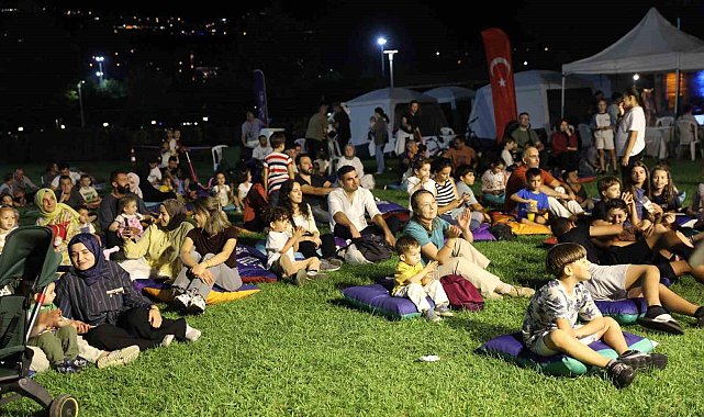 Hüdavendigar Kent Parkı'nda bilim dolu gece