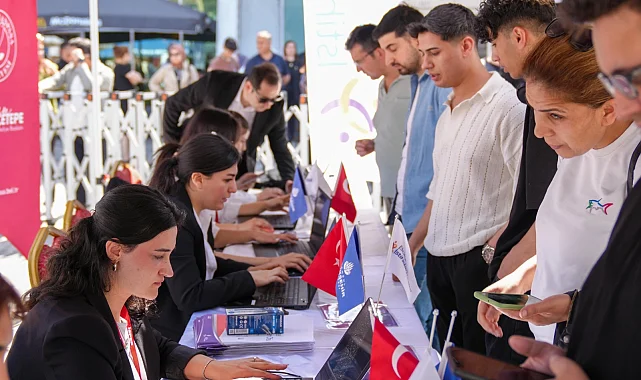 İBB Bölgesel İstihdam Ofisleri'nin işveren ve arayana desteği sürüyor