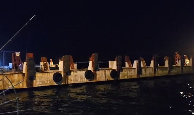 İDO deniz otobüsü Mudanya İskelesi'ne çarptı: Yolcuların panik anları kamerada