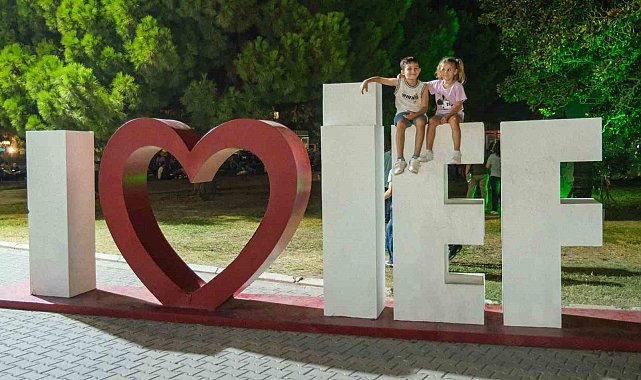 İEF'de sanat dolu gece