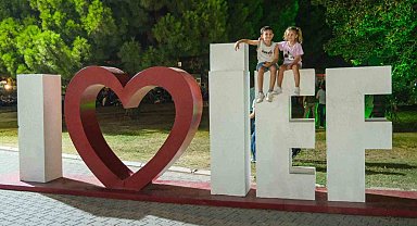 İEF'de sanat dolu gece