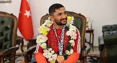 Iğdır Valisi Taşolar, bronz madalyalı milli judocu Salih Yıldız'ı ağırladı