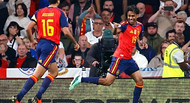 İspanya'dan İngiltere karşısında geri dönüş: 3-2