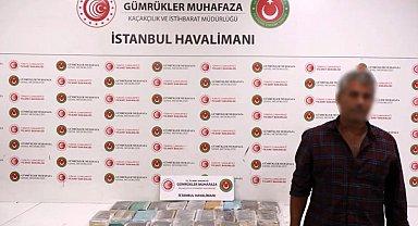İstanbul Havalimanı'nda uyuşturucu operasyonu: 3 kişi yakalandı, pilot kıyafeti şüpheli aranıyor