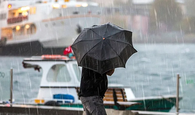 İstanbul için kuvvetli sağanak ve fırtına uyarısı