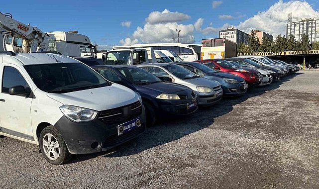 İstanbul'da 3 ilçede oto hırsızlığı yapan şüpheliler yakalandı
