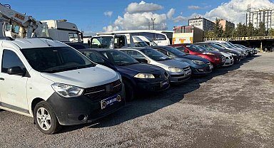 İstanbul'da 3 ilçede oto hırsızlığı yapan şüpheliler yakalandı