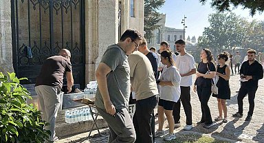 İstanbul'da KPSS heyecanı: Adaylar sınav binalarına gelmeye başladı