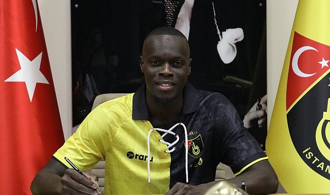 İstanbulspor Mamadou Fall ve Aytaç Kara'yı renklerine bağladı