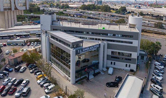 İzmir Adliyesinin Halkapınar ek binası hizmete girdi