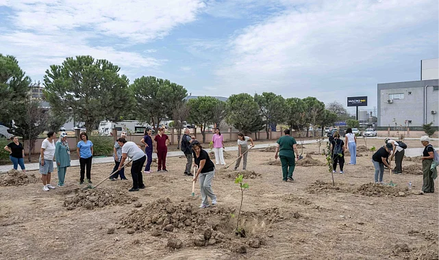 İzmir Bornova'da nesiller hareketlilikte buluştu